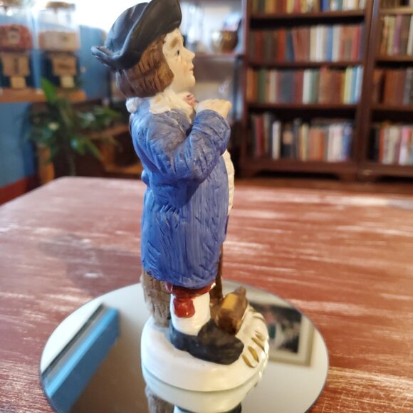 Vintage Peg-Leg Pirate Figurine—Chalkware Ceramic (Japan, 1950s–60s) - Picture 4 of 9